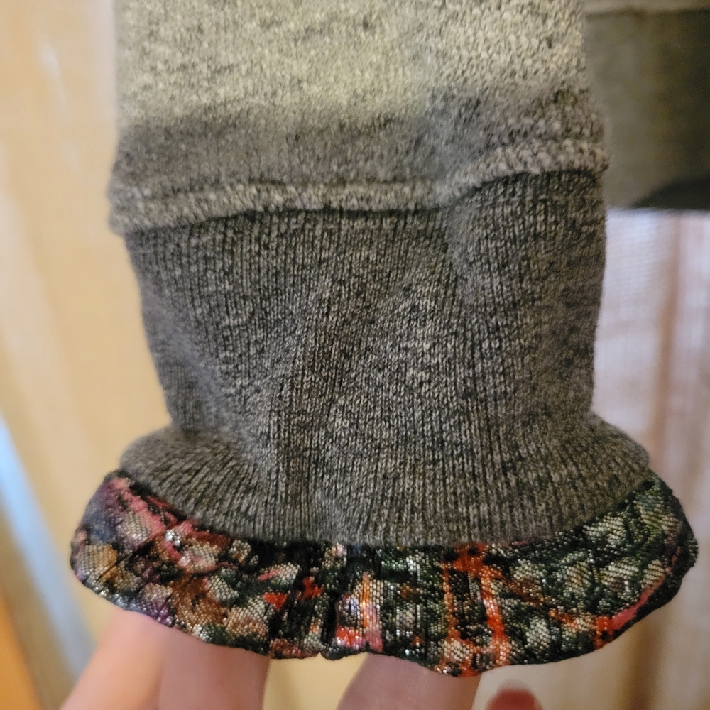 JCrew Sweatshirt - Picture 5 of 9